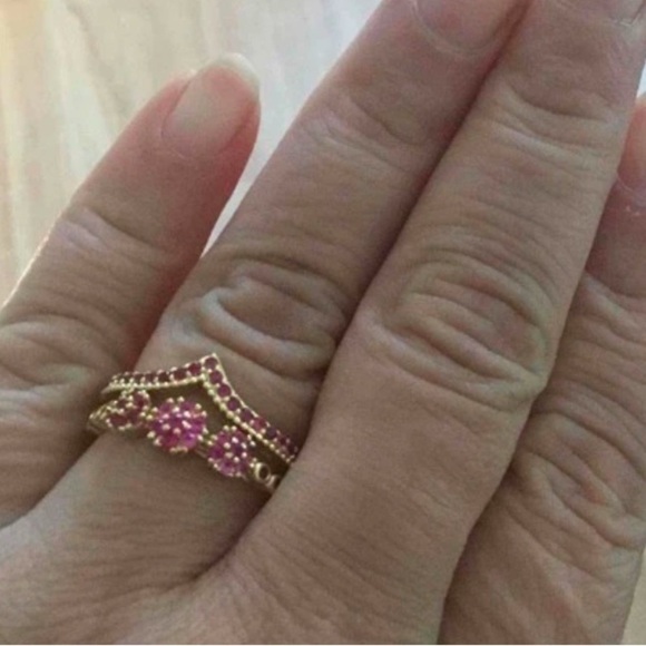 Gold and Pink Open Design Ring with Pink Gemstones - Picture 4 of 7